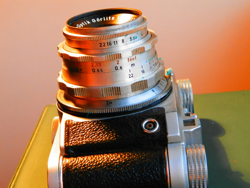 Earphones (headphones; head sets; earpieces)